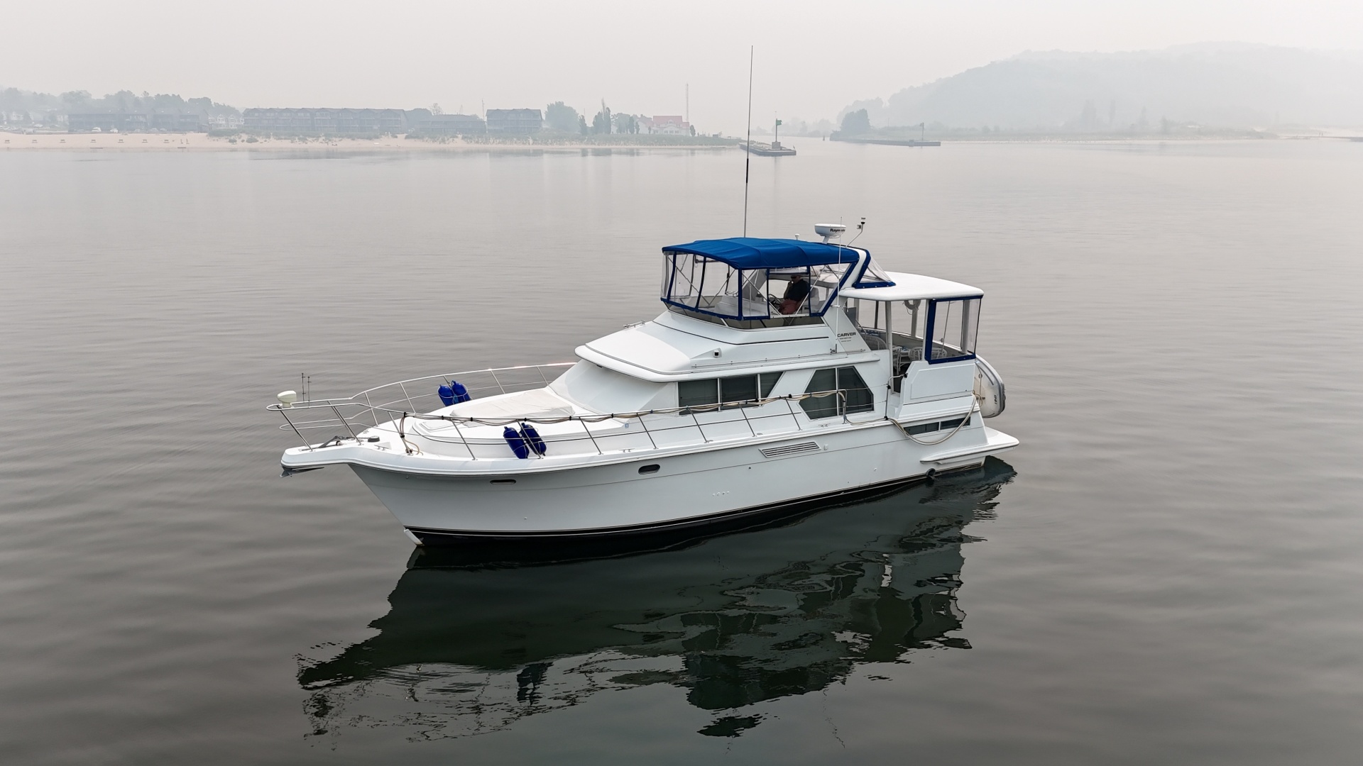 Liquid Assets 44ft Carver Yacht For Sale