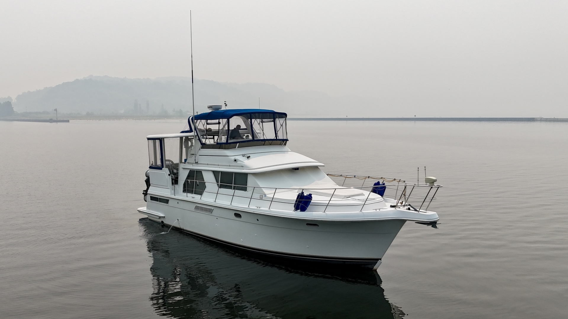 Liquid Assets 44ft Carver Yacht For Sale