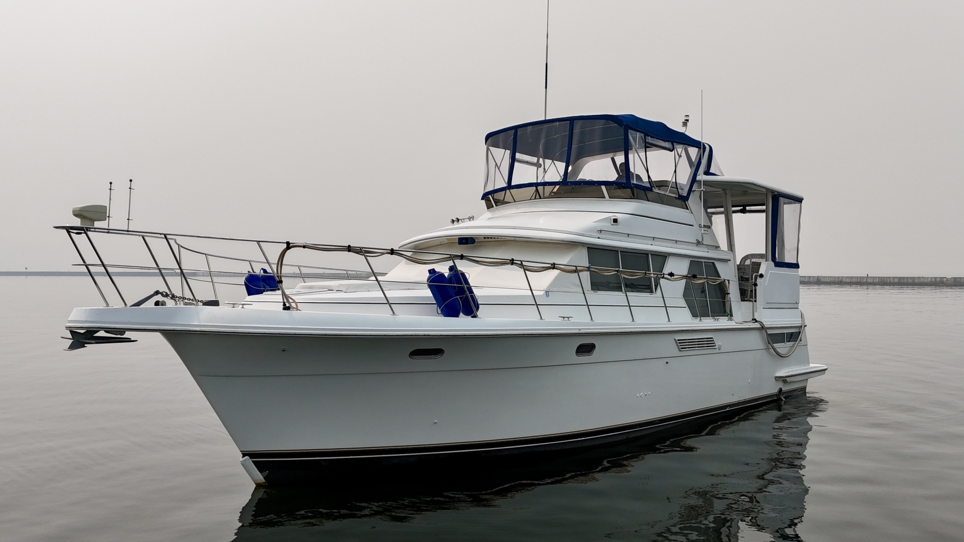 Liquid Assets 44ft Carver Yacht For Sale