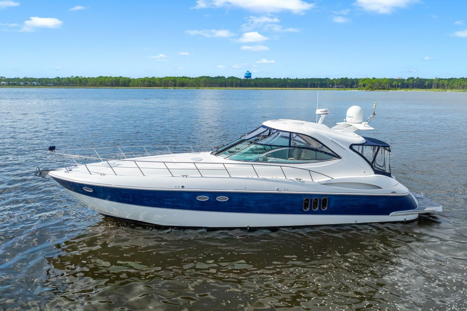 yacht-image