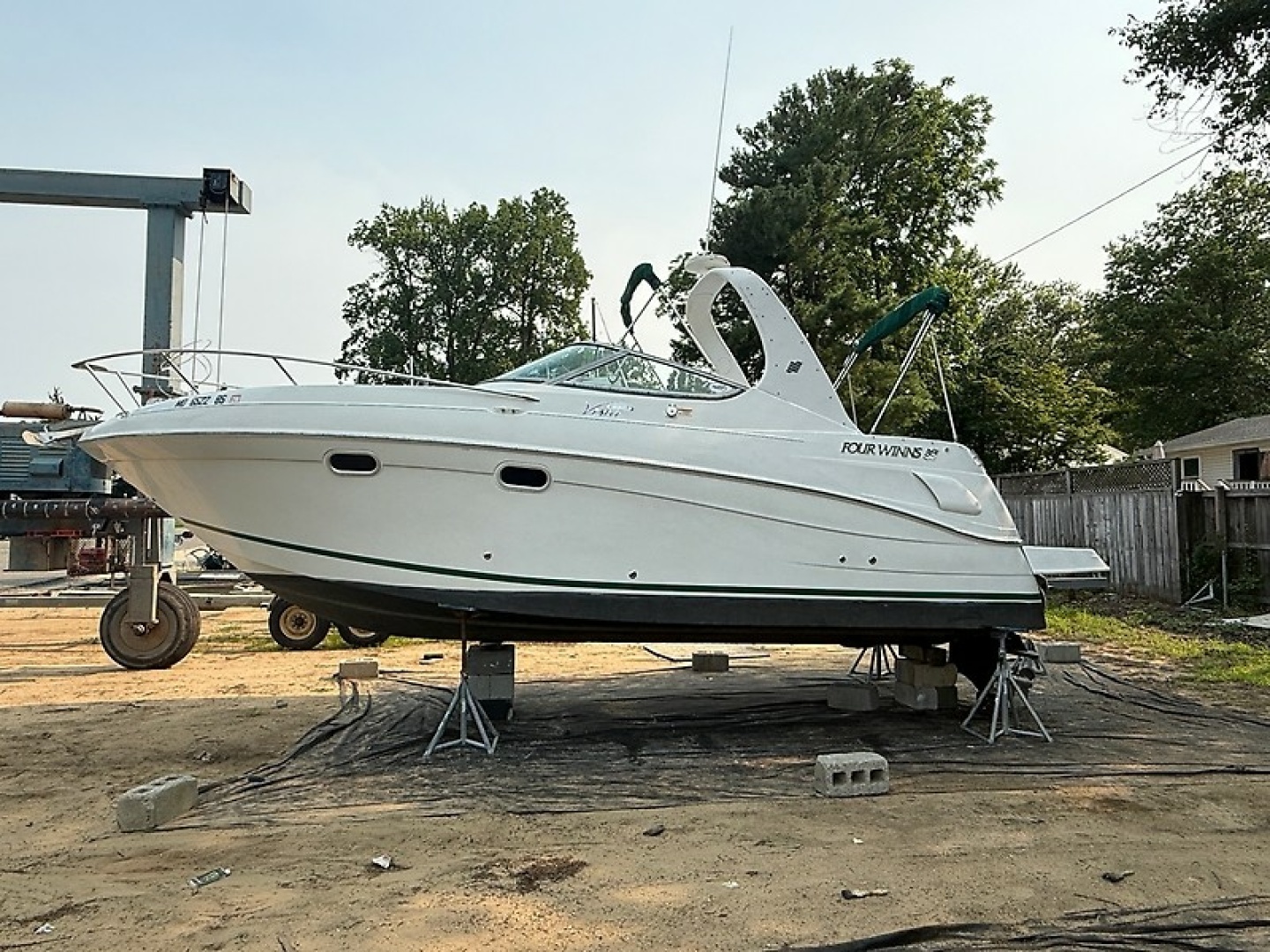 2003 Four Winns 268 Vista