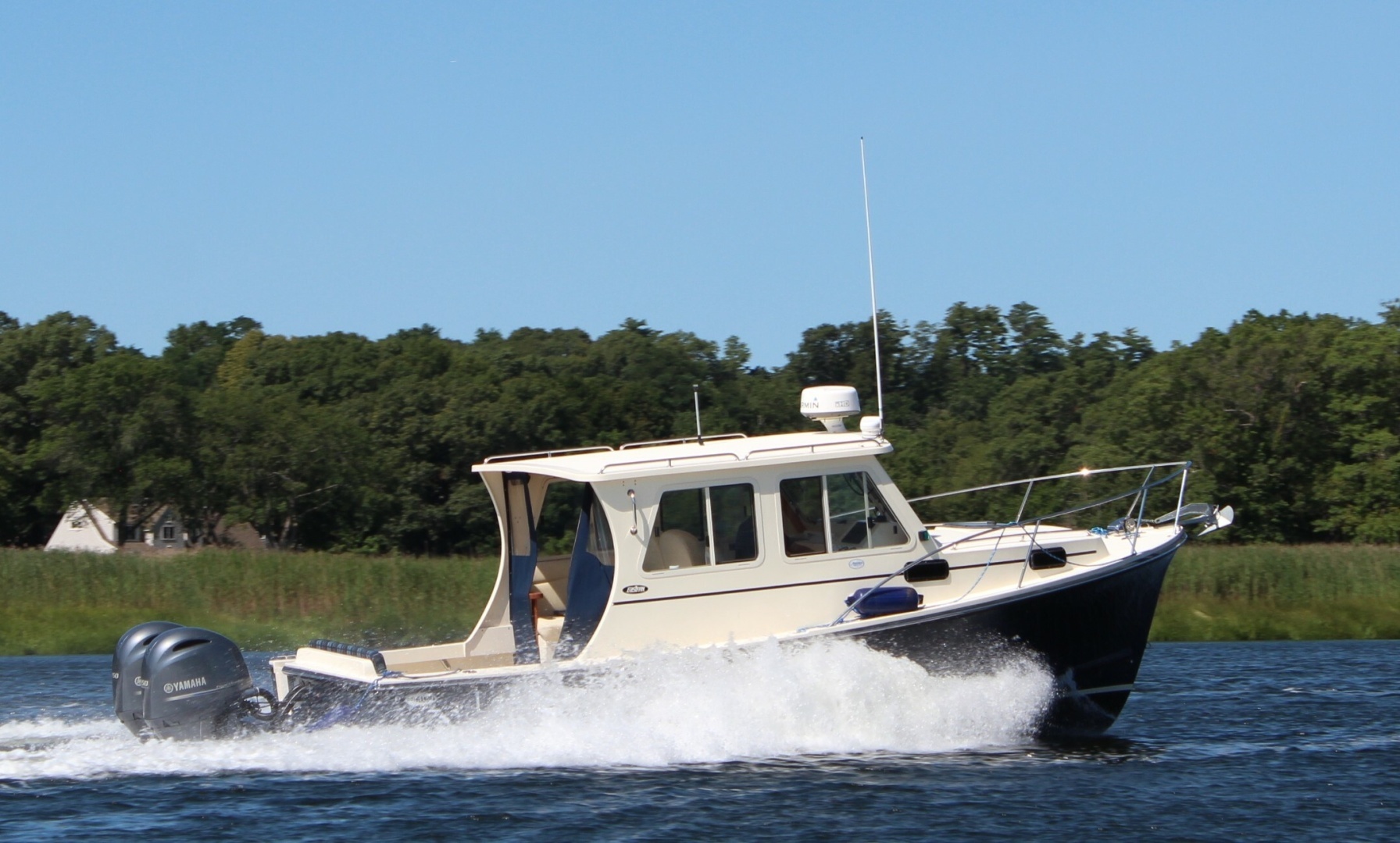 2016 Eastern Islander