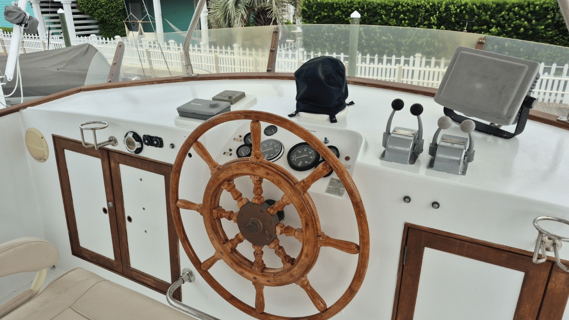 44ft Island Gypsy Yacht For Sale