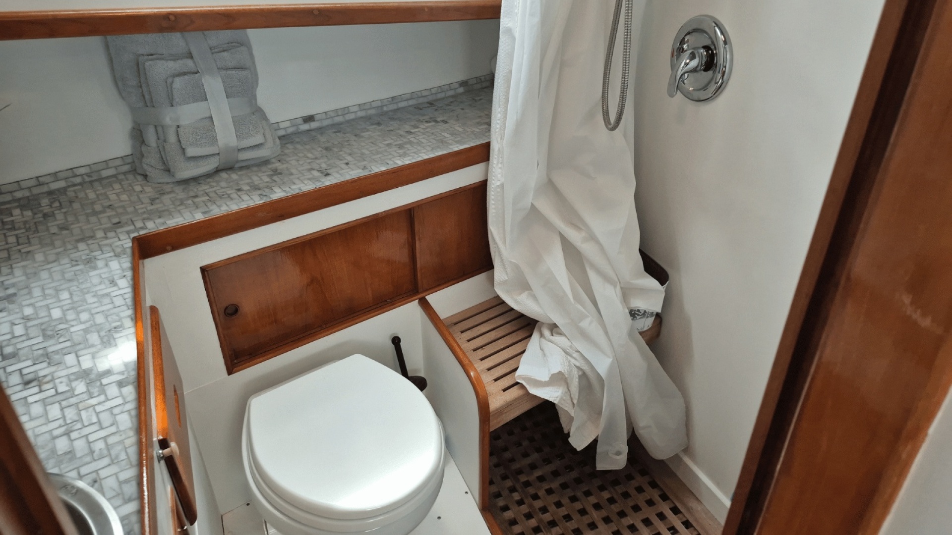 Forward Head and Shower