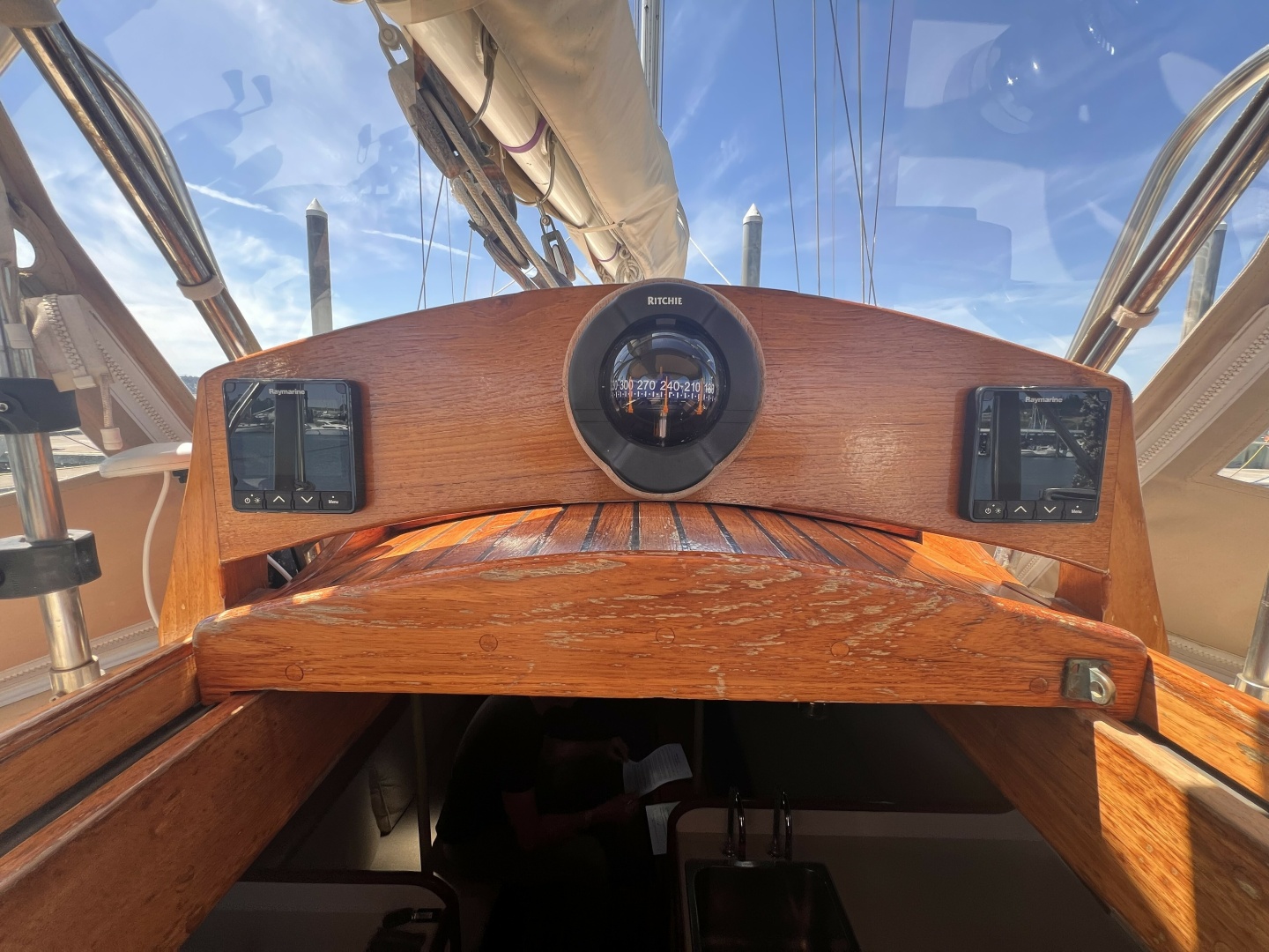 1977 Alajuela Yacht Corp. 38