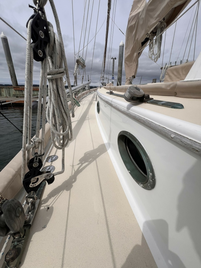 38ft Alajuela Yacht Corp  Yacht For Sale