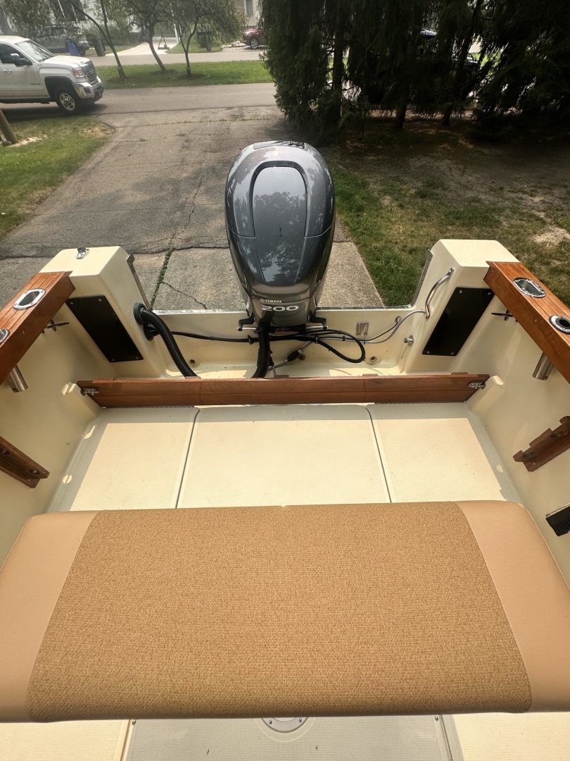 21ft Pursuit Yacht For Sale 21ft Pursuit Yacht For Sale