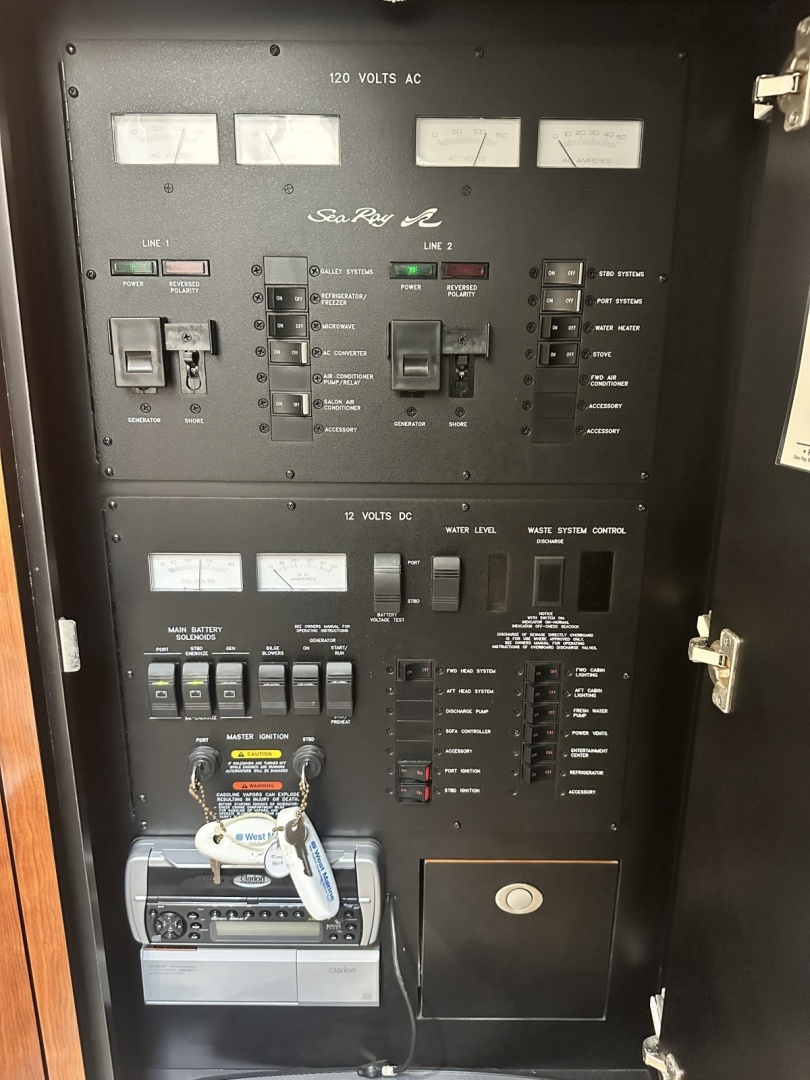 2004 Sea Ray 360 SunDancer