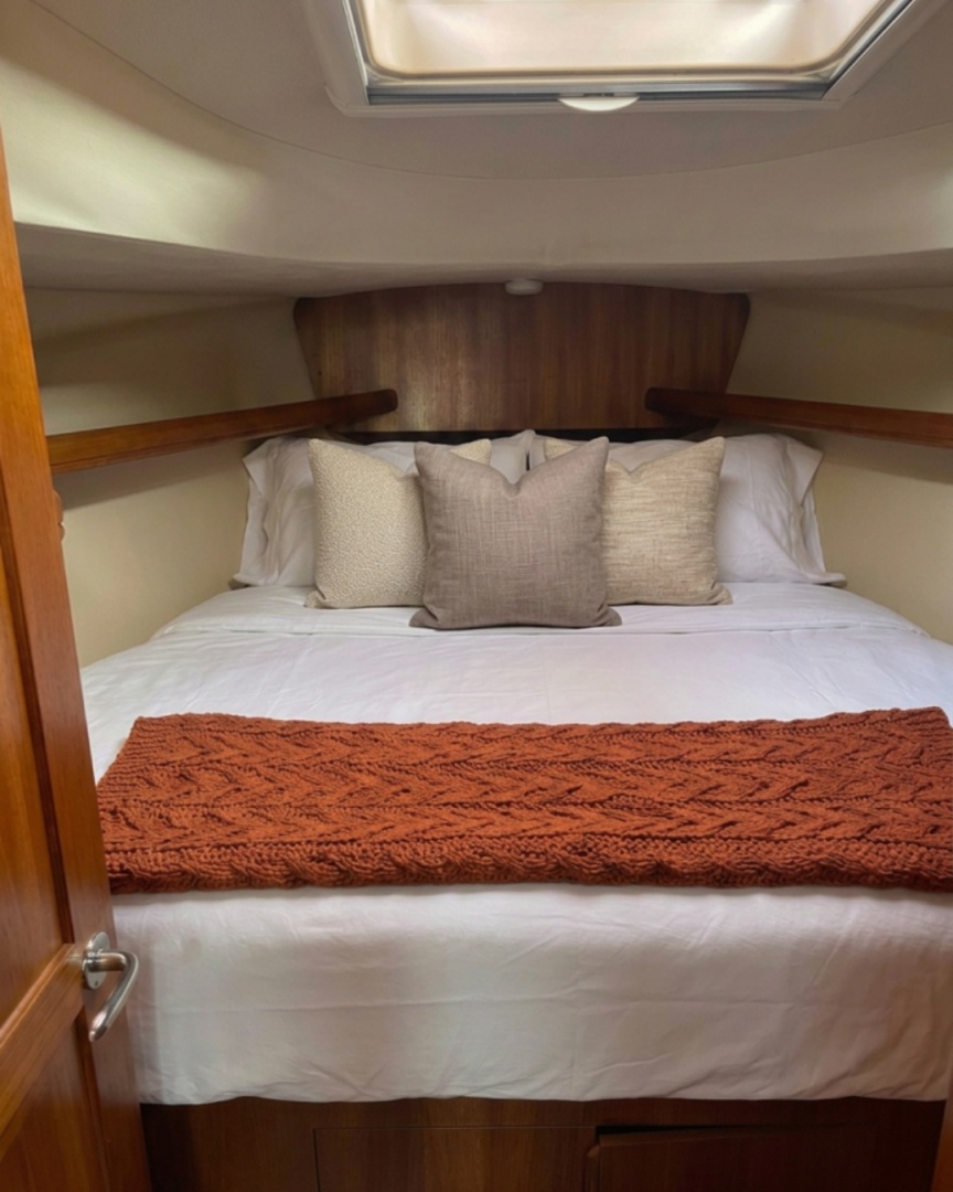 2007 Hunter 38