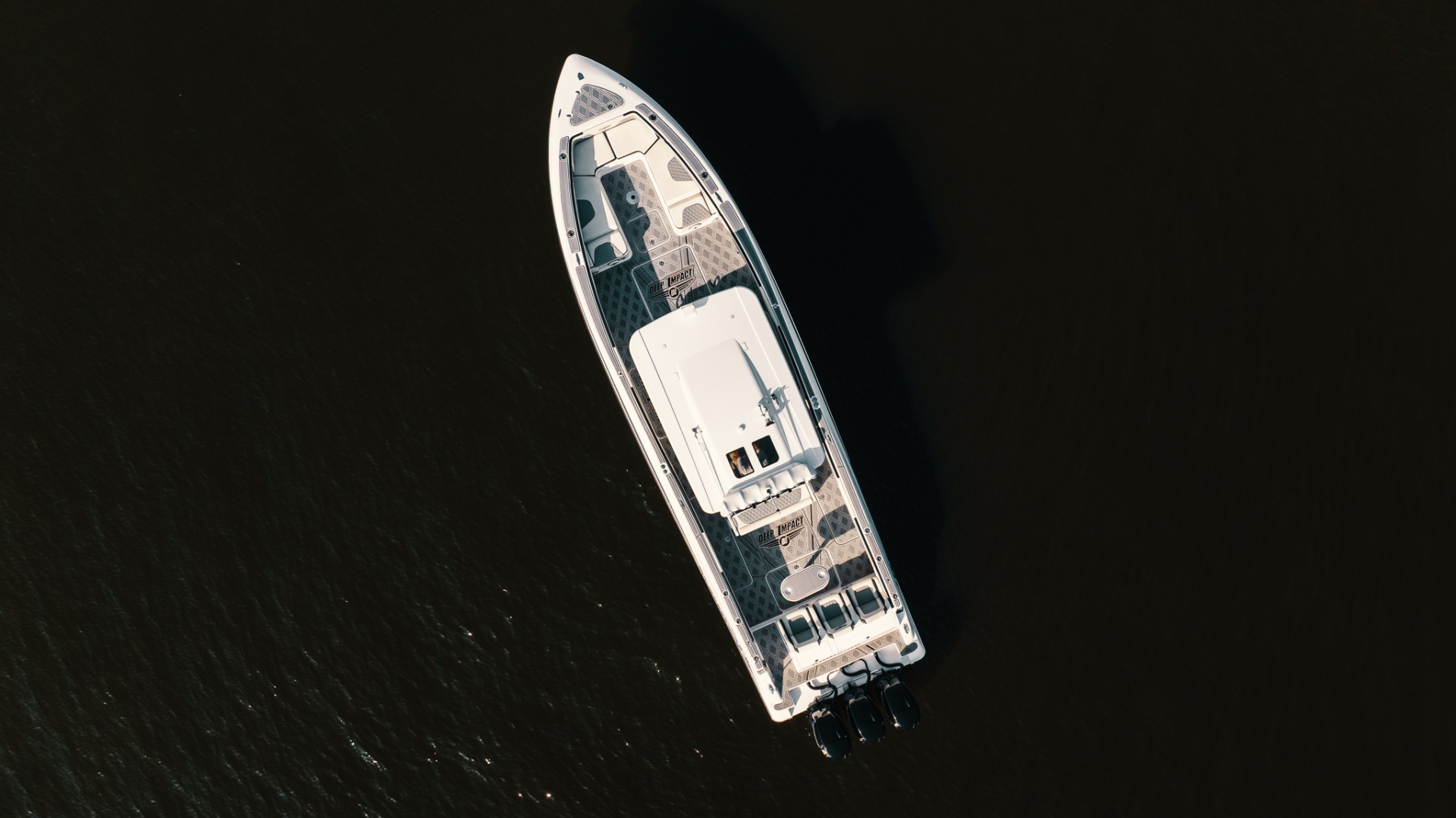 ANDIAMO 39ft Deep Impact Yacht For Sale ANDIAMO 39ft Deep Impact Yacht For Sale
