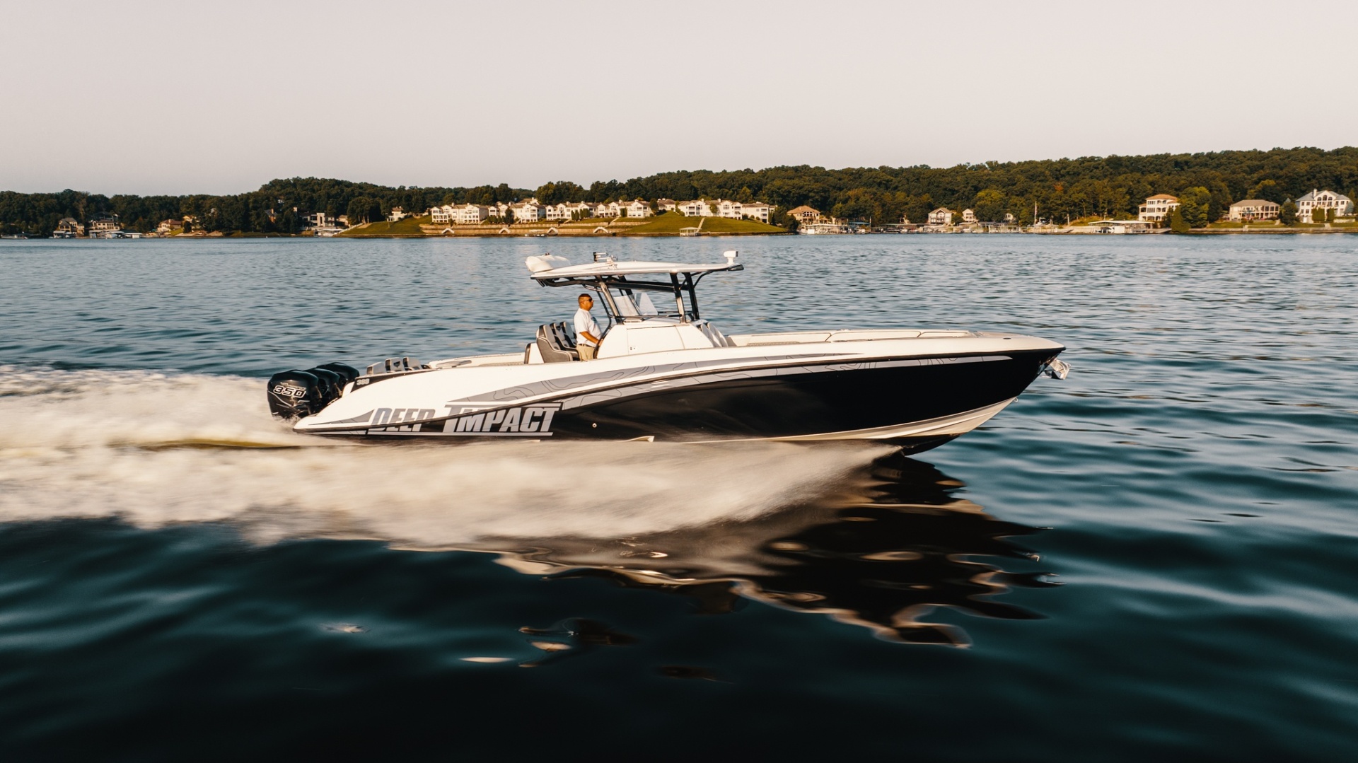 ANDIAMO 39ft Deep Impact Yacht For Sale ANDIAMO 39ft Deep Impact Yacht For Sale