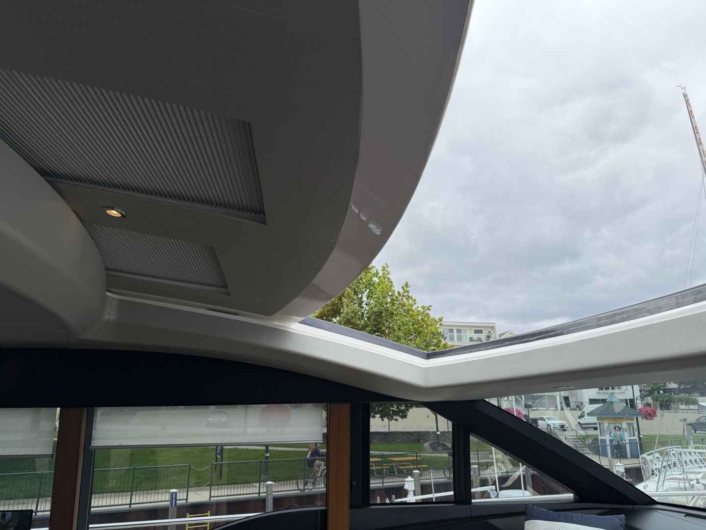 Calm Down 78ft Princess Yacht For Sale