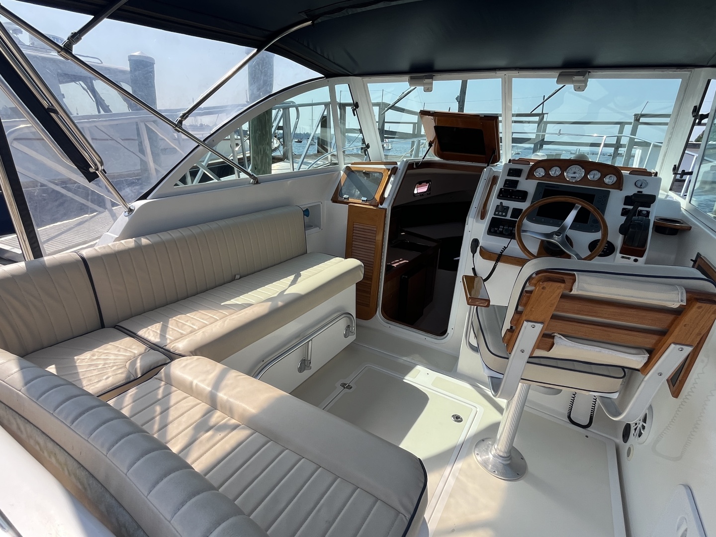 Early Light 29ft Surf Hunter Yacht For Sale