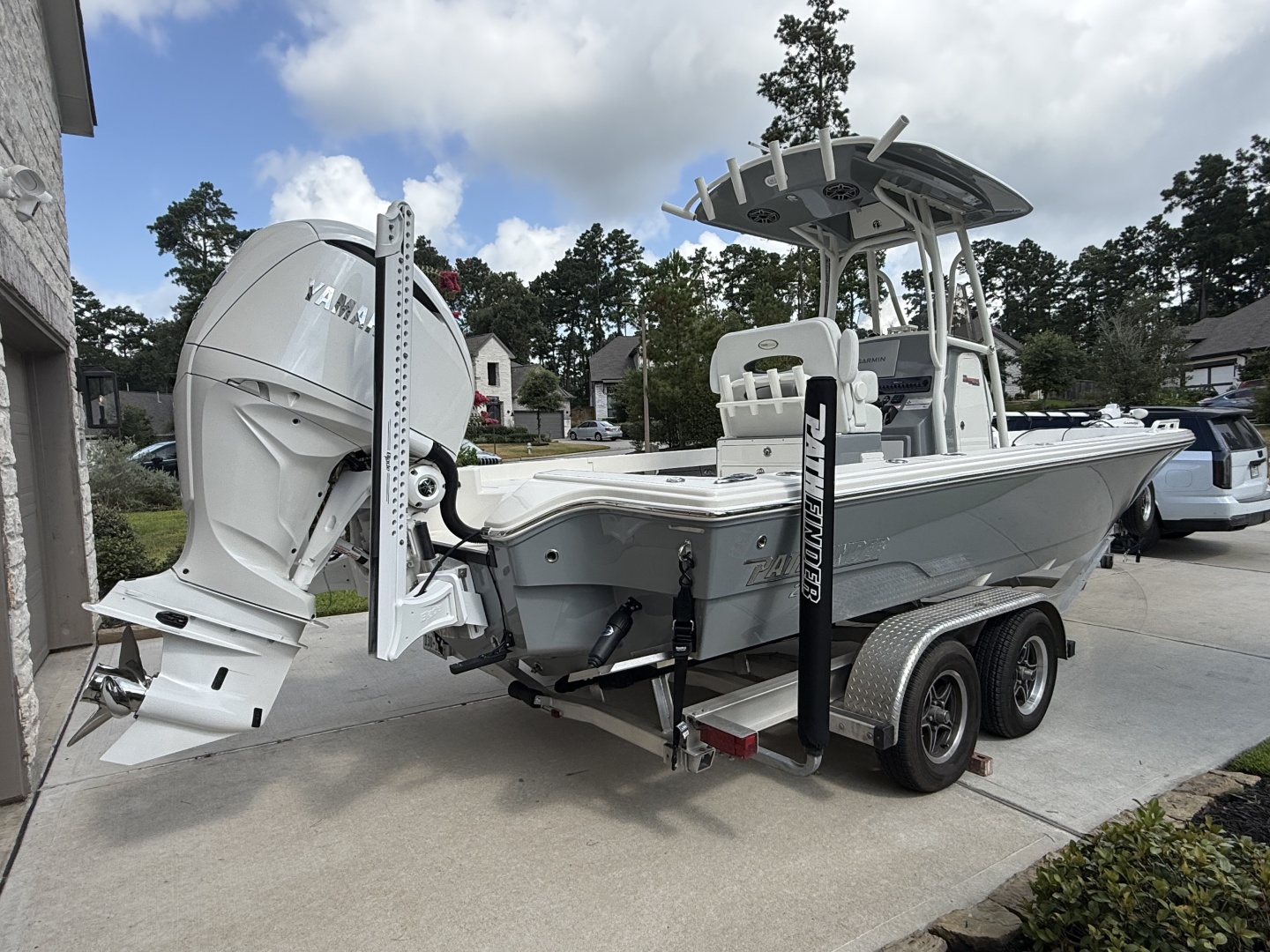 26ft Pathfinder Yacht For Sale