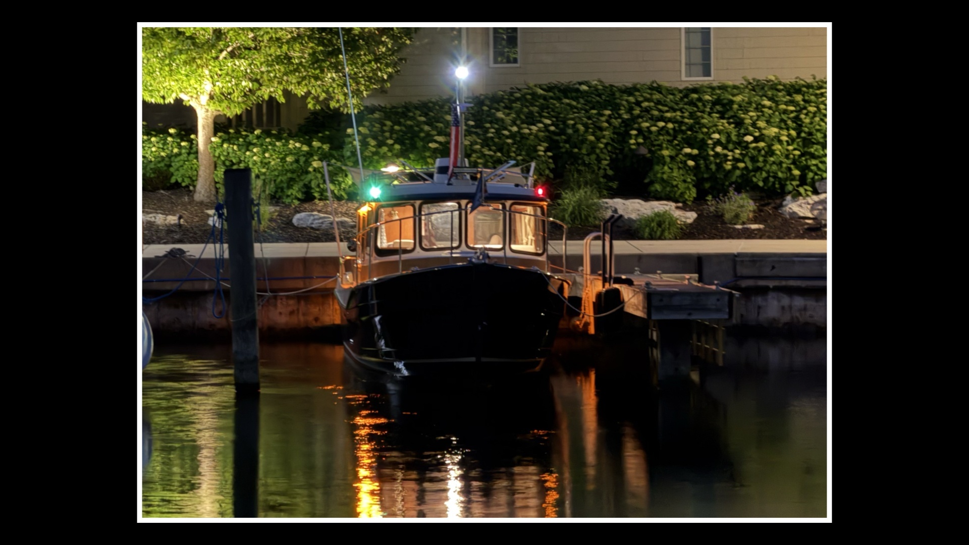 2016 Ranger Tugs R-25 SC
