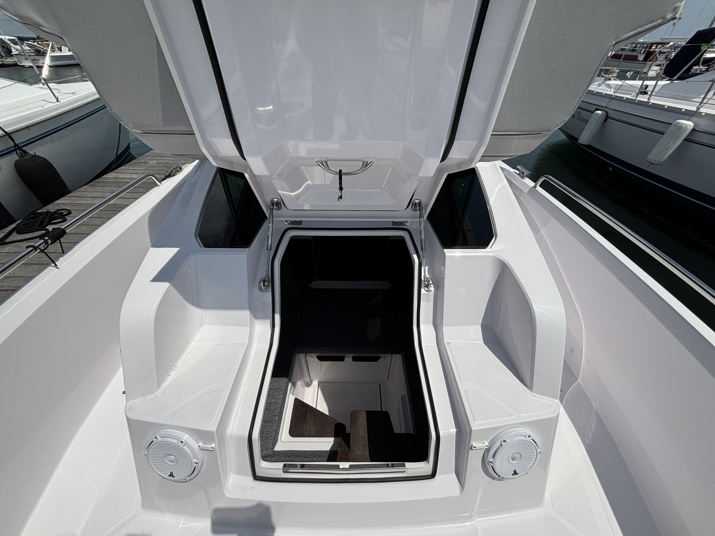 2025 Axopar 29XC
