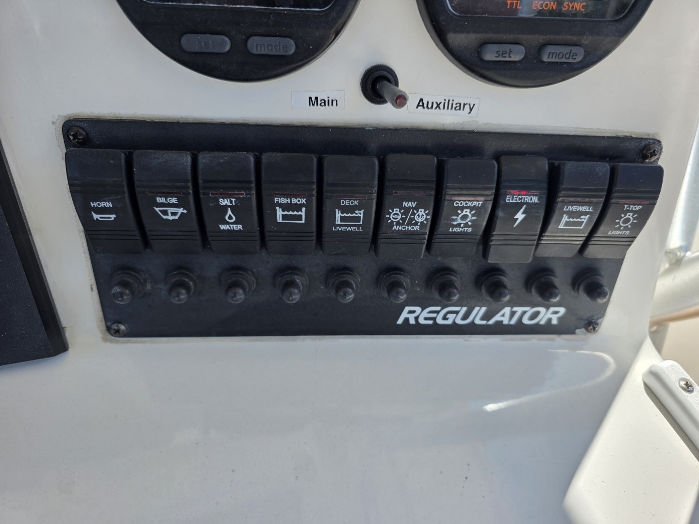26ft Regulator Yacht For Sale