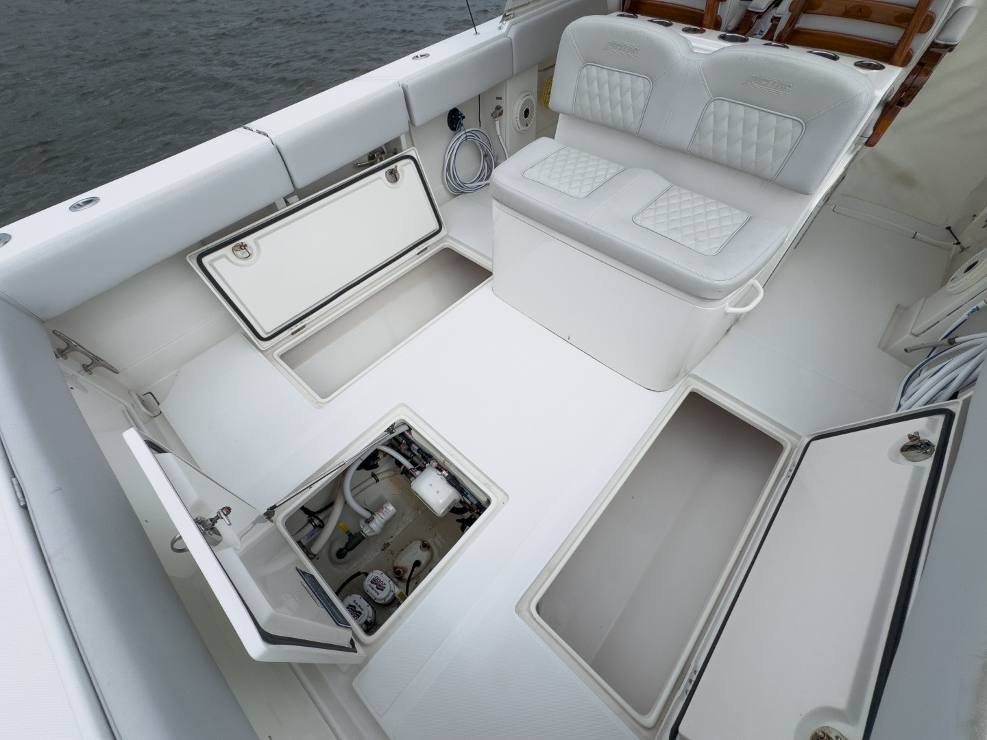 Flooring It 38ft Jupiter Yacht For Sale
