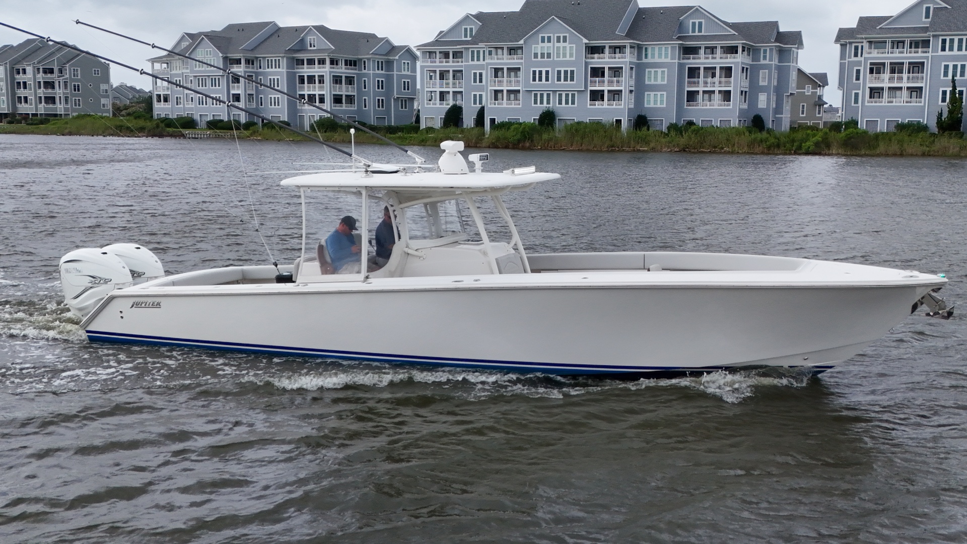 Flooring It 38ft Jupiter Yacht For Sale