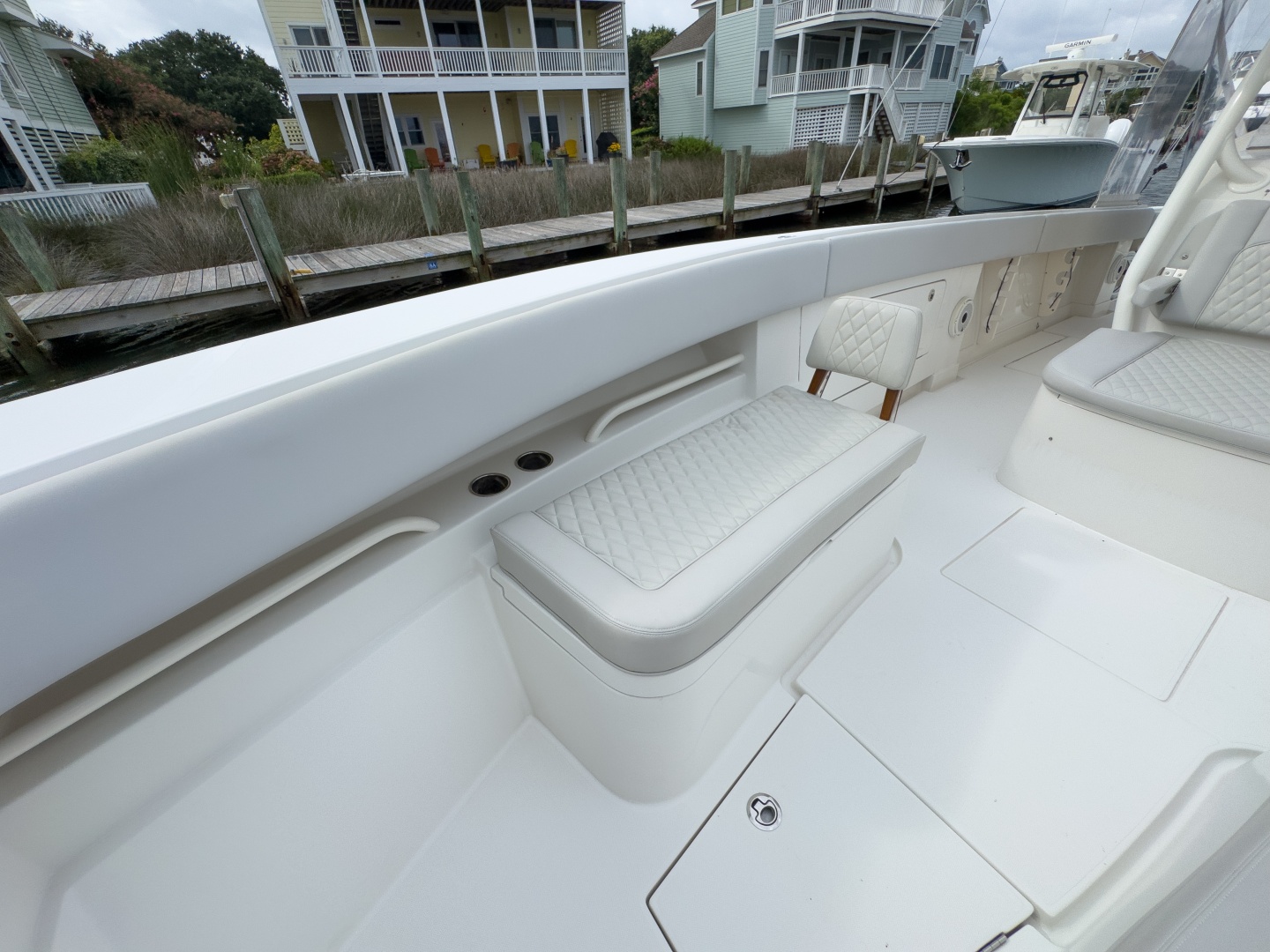 Flooring It 38ft Jupiter Yacht For Sale