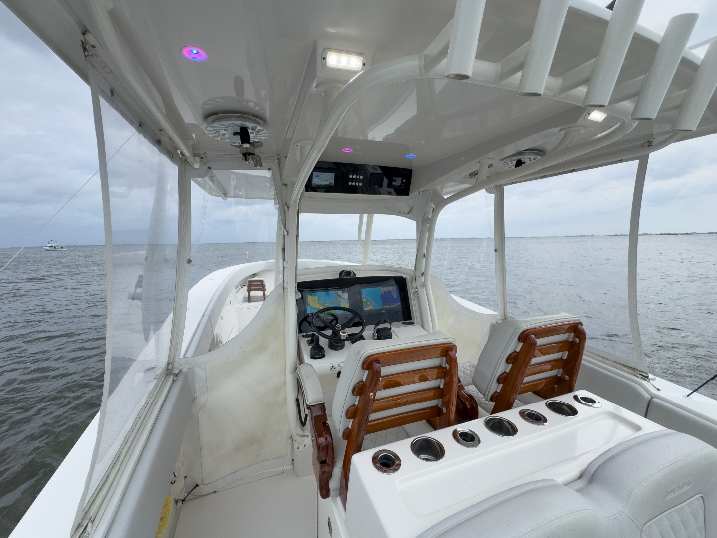 Flooring It 38ft Jupiter Yacht For Sale