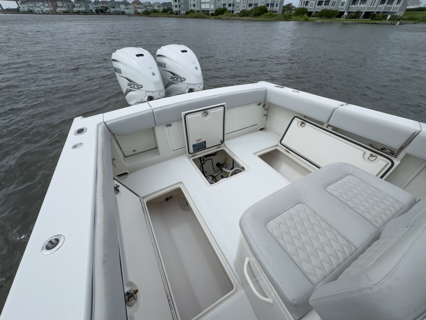 Flooring It 38ft Jupiter Yacht For Sale