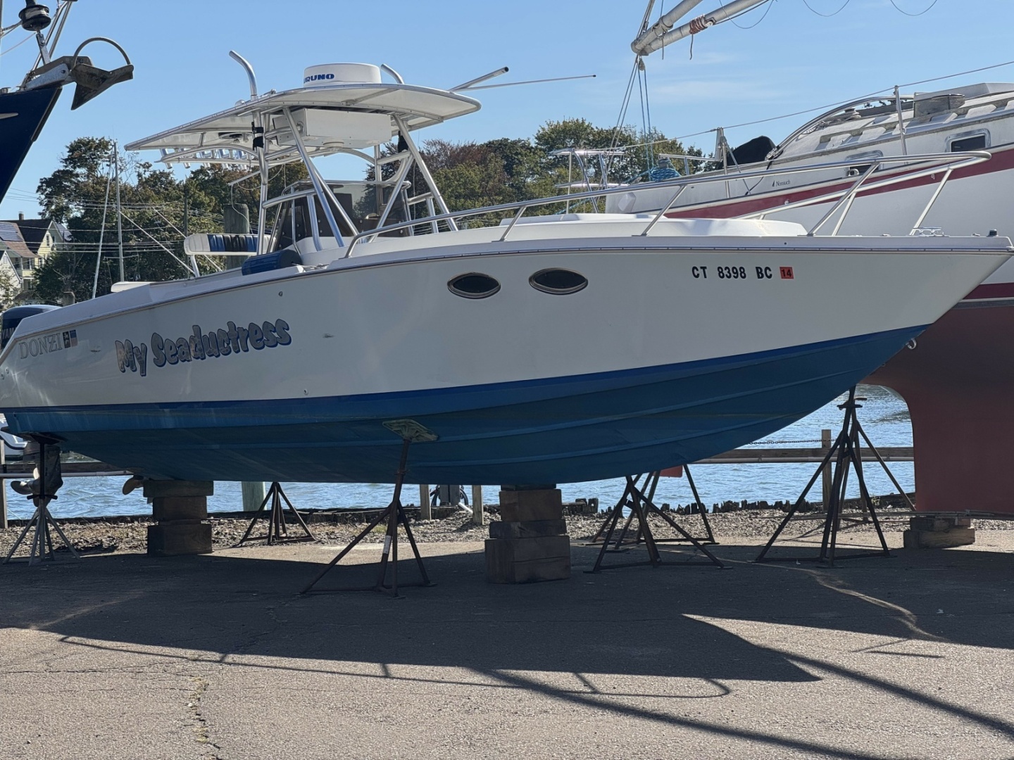 1990 Donzi F 33