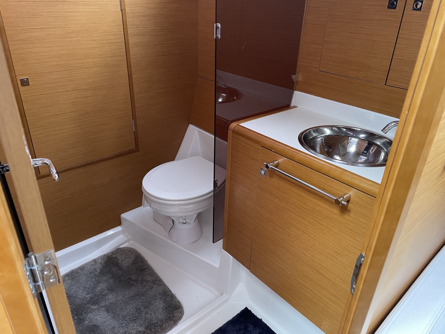 VALEO 40ft Jeanneau Yacht For Sale