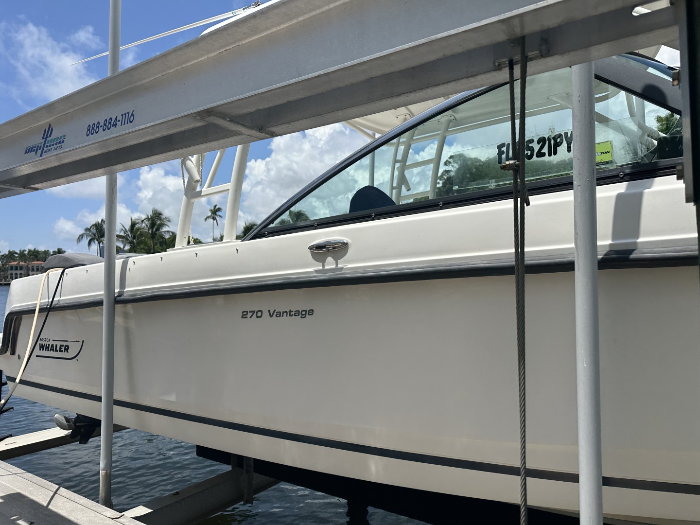 2015 Boston Whaler 