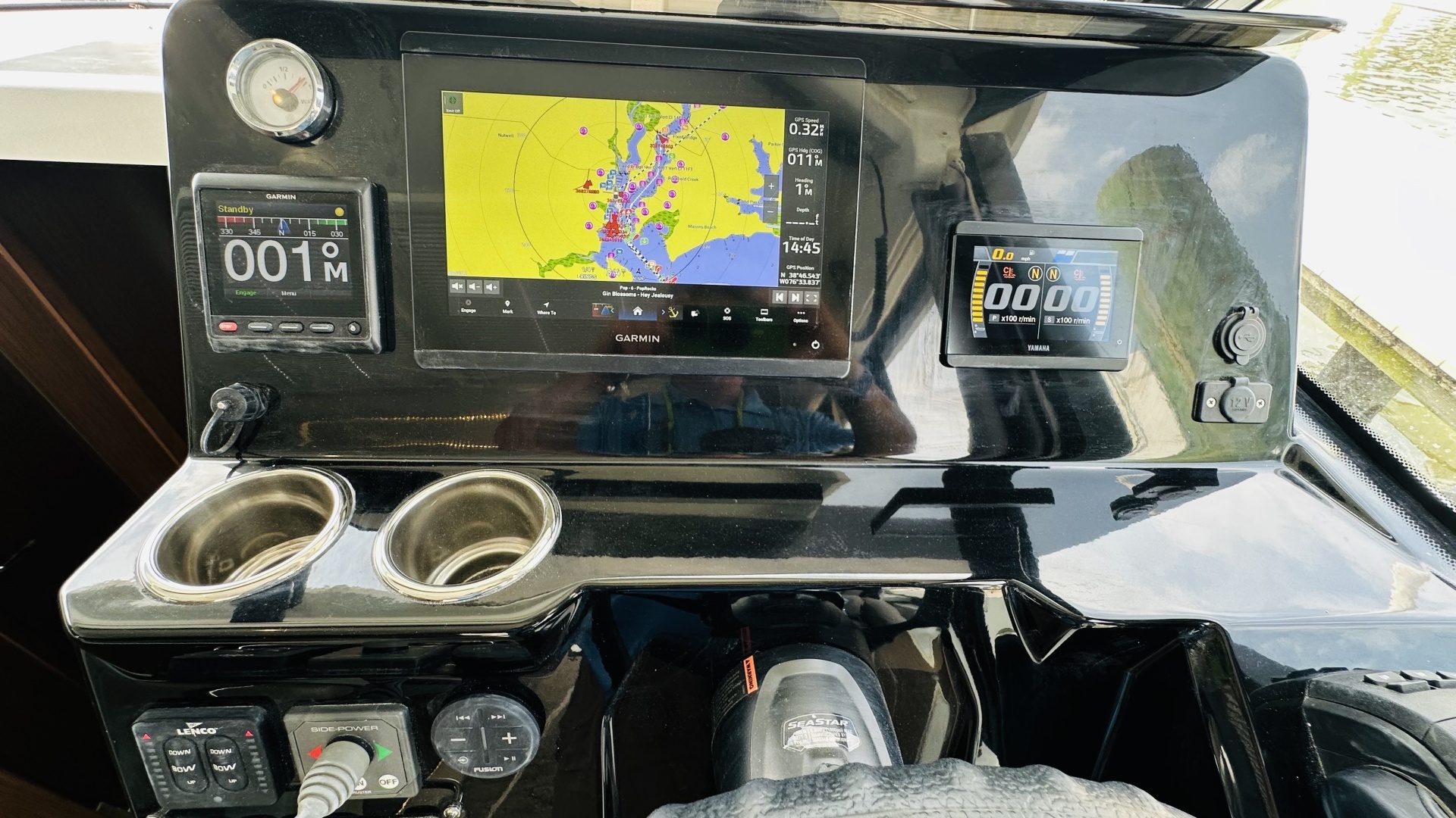 Jeanneau NC1095 Yacht For Sale