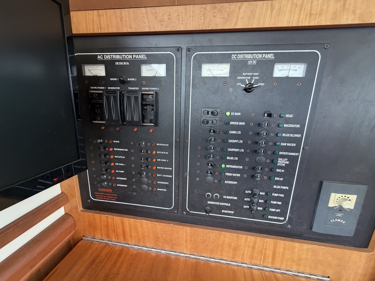FIDELITY 34ft Mainship Yacht For Sale