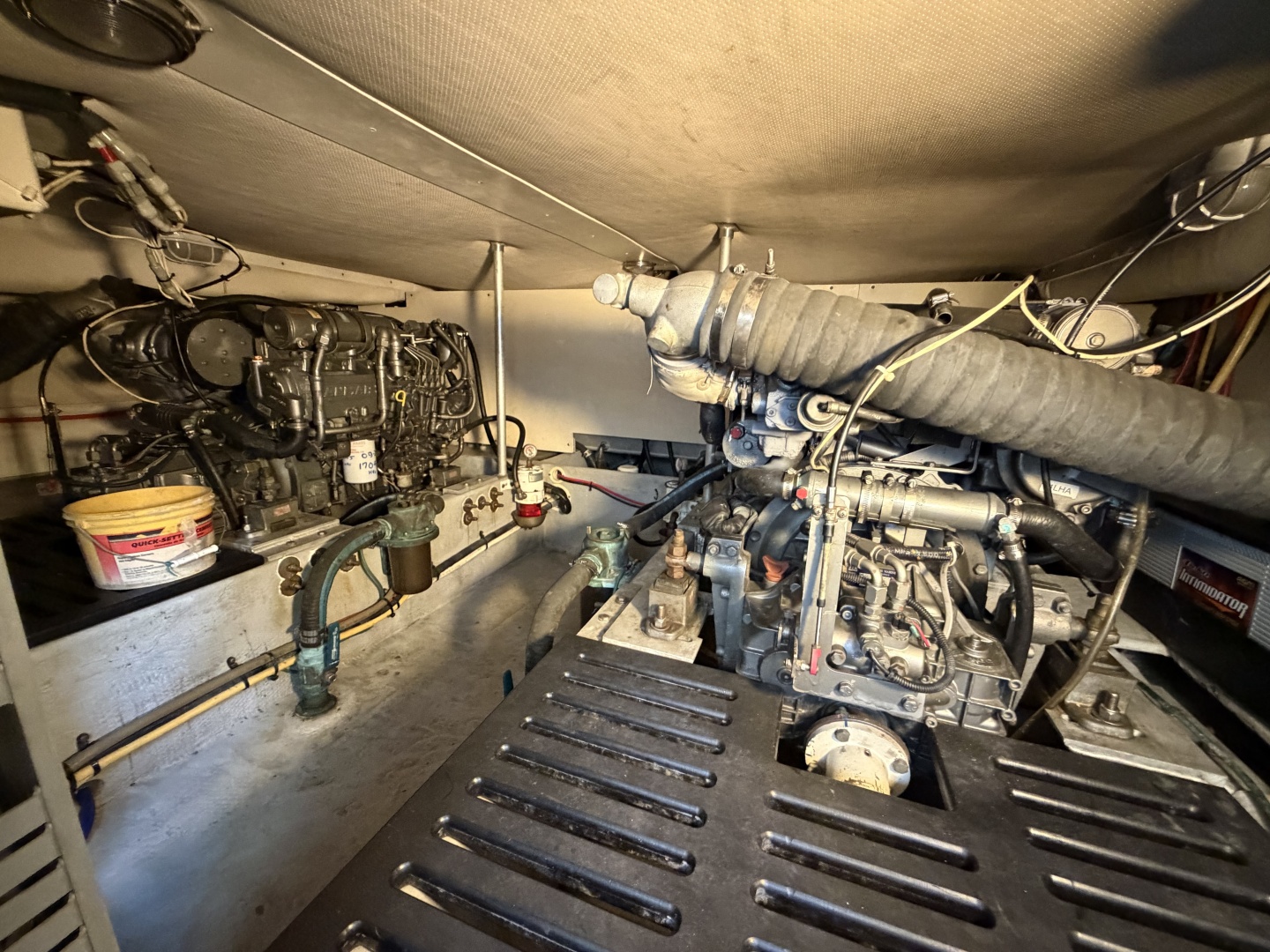FIDELITY 34ft Mainship Yacht For Sale