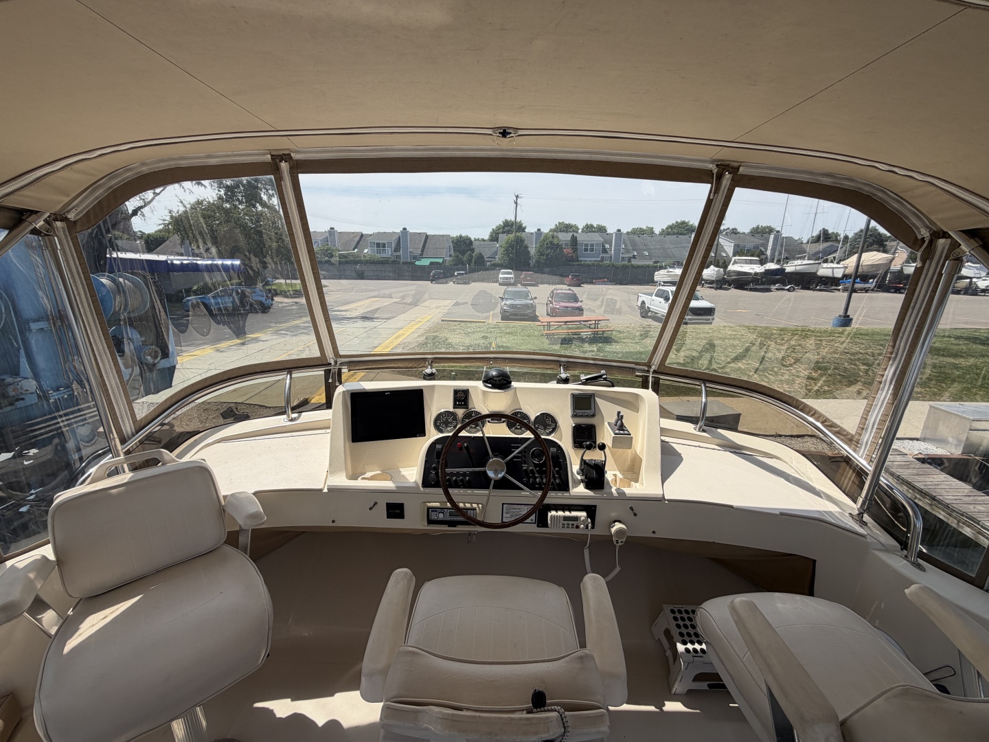 2006 Mainship 34 Trawler