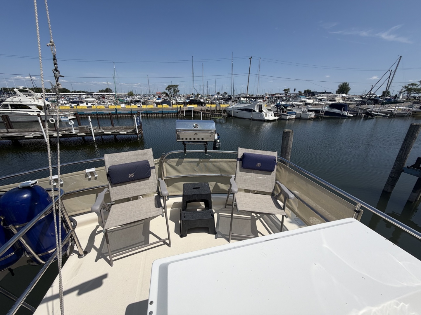 2006 Mainship 34 Trawler