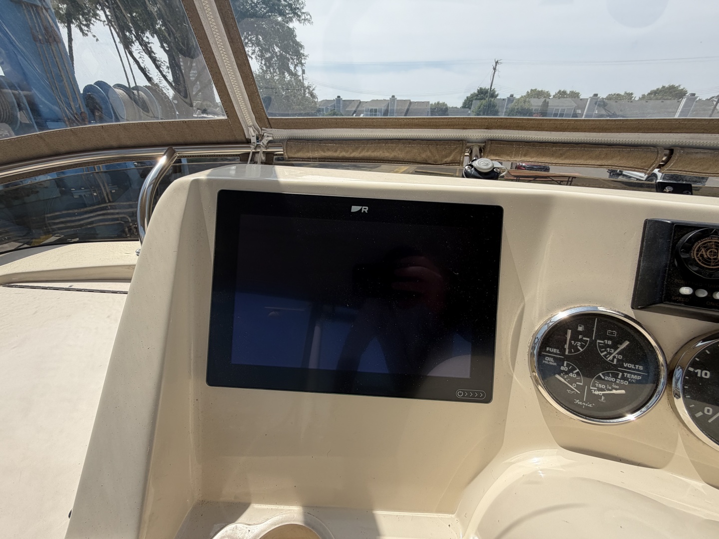 FIDELITY 34ft Mainship Yacht For Sale