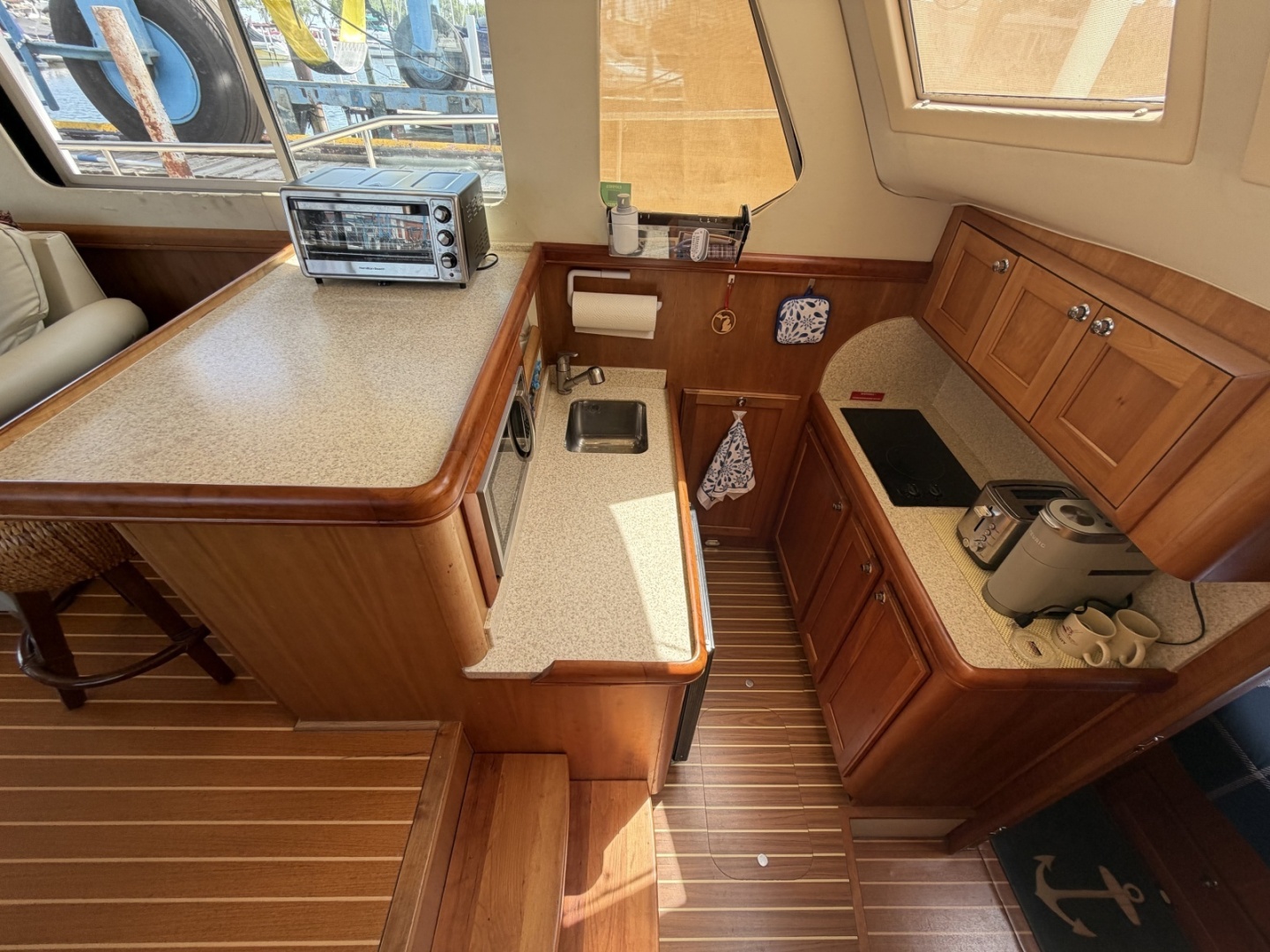 FIDELITY 34ft Mainship Yacht For Sale