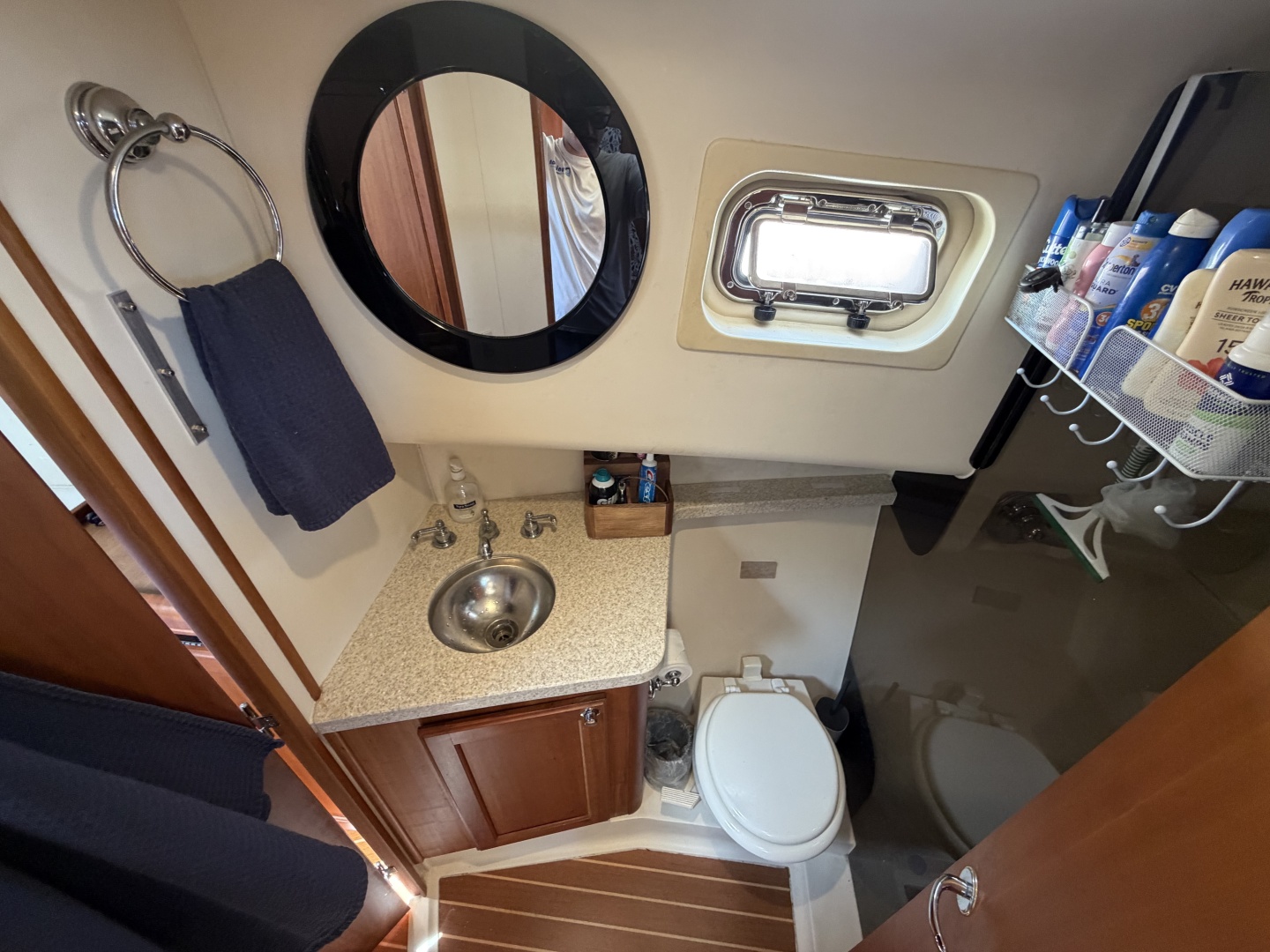 FIDELITY 34ft Mainship Yacht For Sale