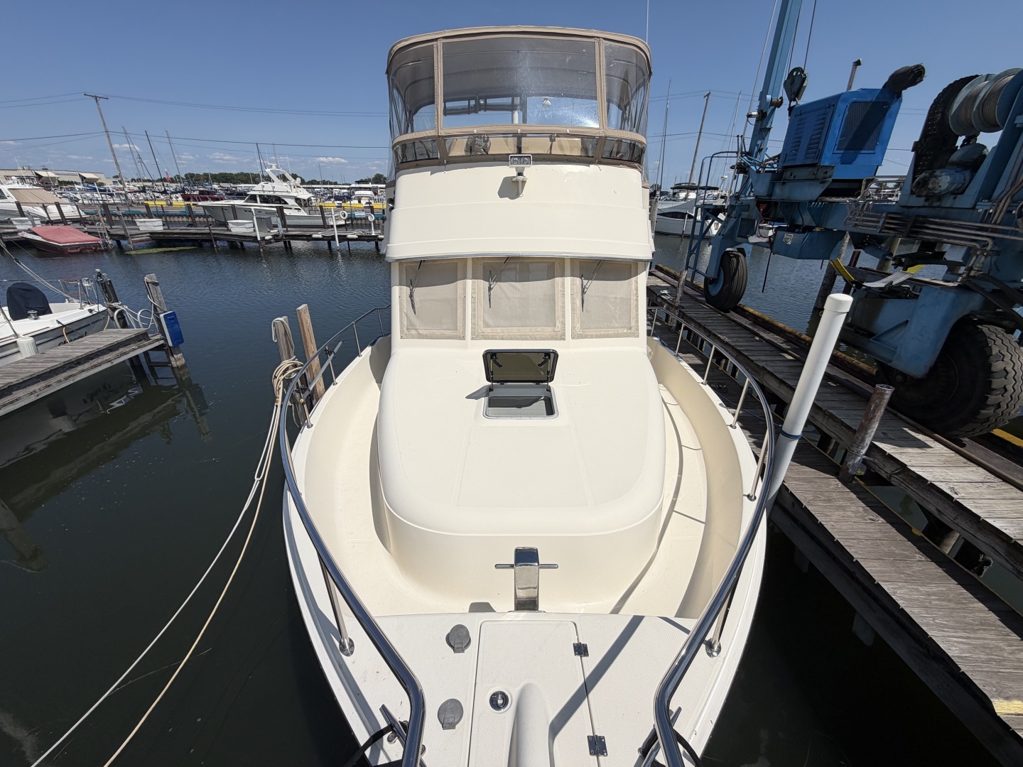 FIDELITY 34ft Mainship Yacht For Sale