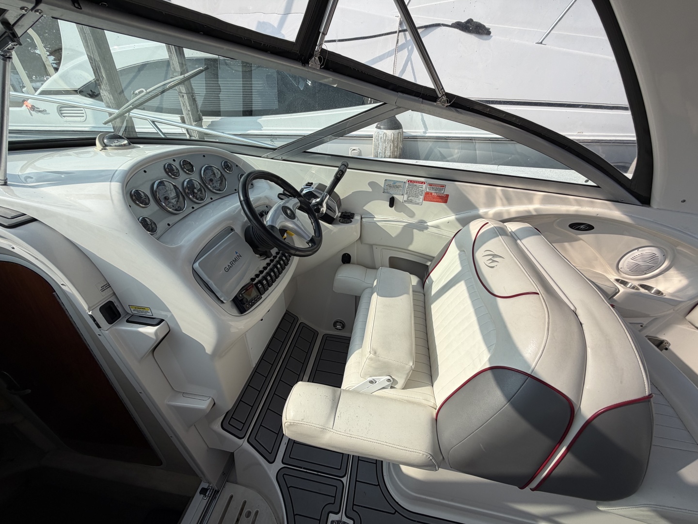 PURA VIDA 29ft Monterey Yacht For Sale PURA VIDA 29ft Monterey Yacht For Sale
