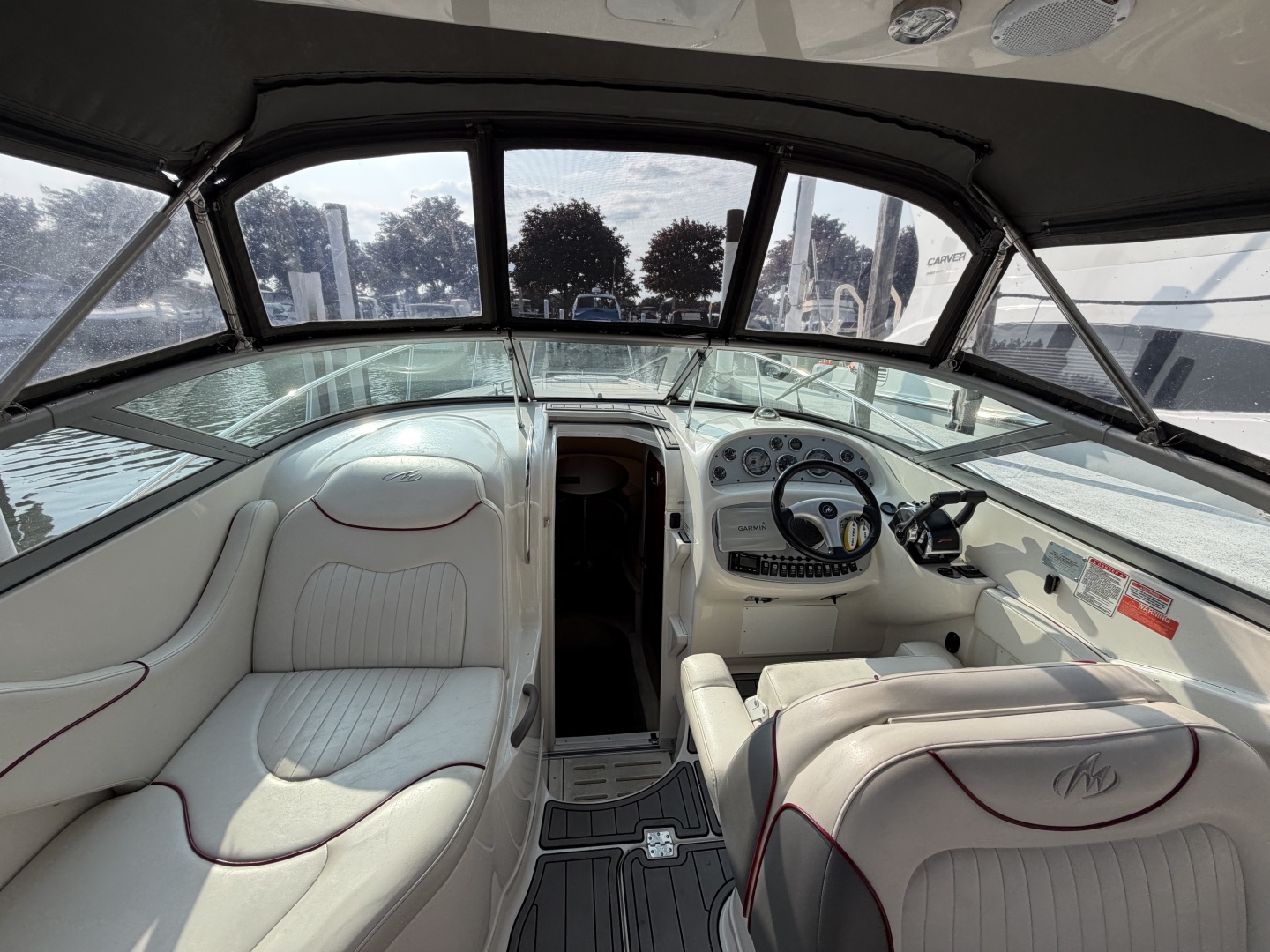 PURA VIDA 29ft Monterey Yacht For Sale PURA VIDA 29ft Monterey Yacht For Sale