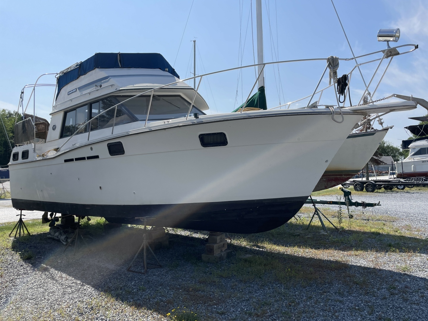 1989 Carver  "PIRATE SHIP"