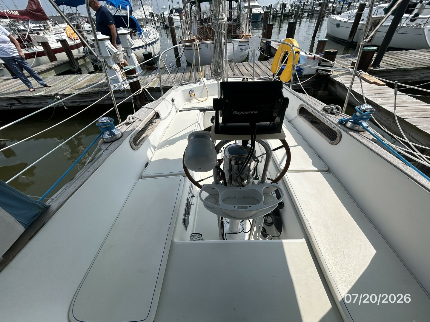 Lucky Dog 35ft Pearson Yacht For Sale