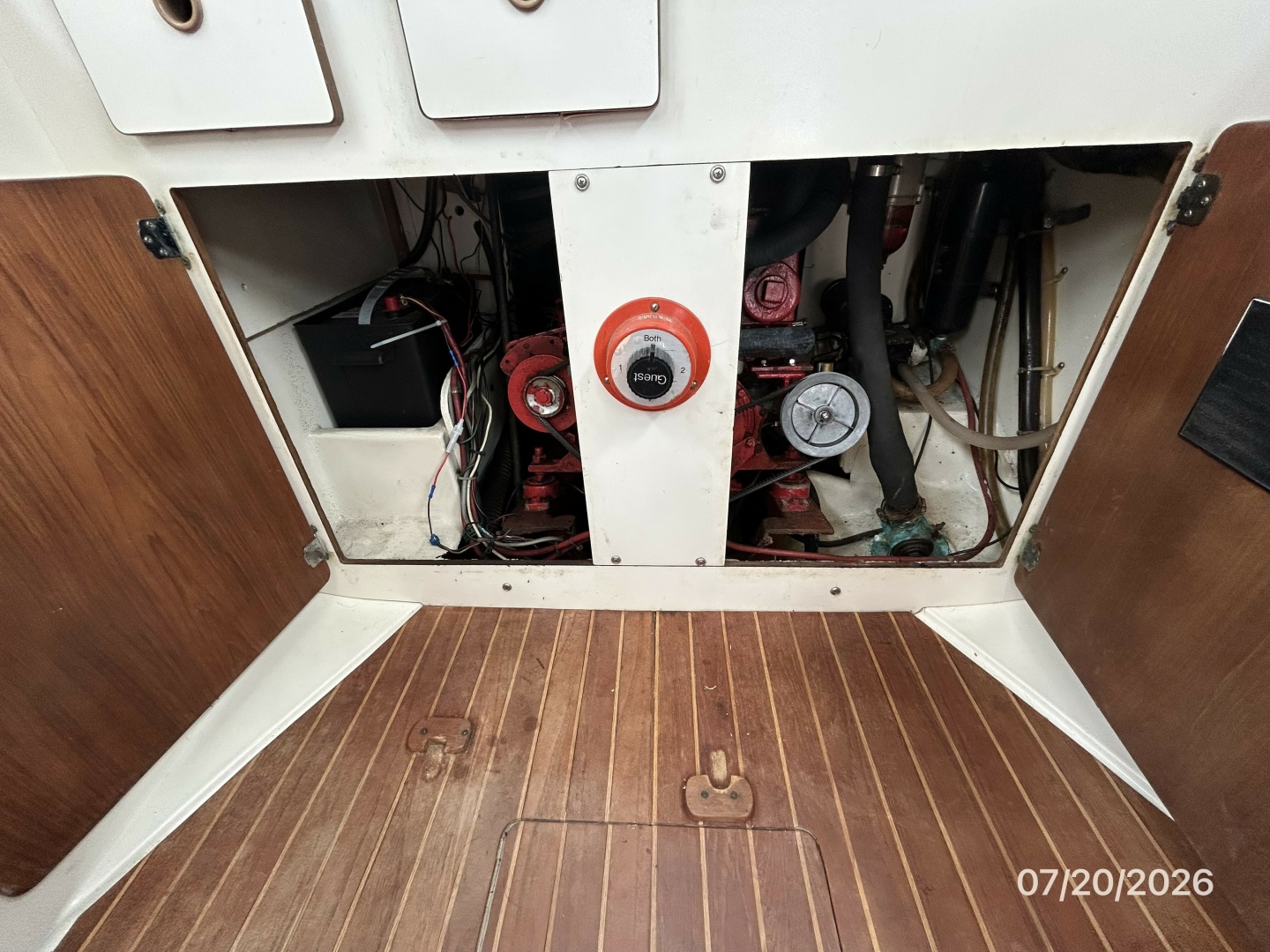 Lucky Dog 35ft Pearson Yacht For Sale