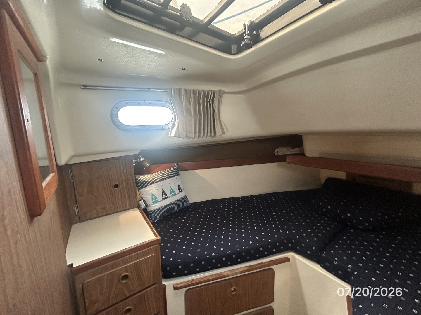 Lucky Dog 35ft Pearson Yacht For Sale