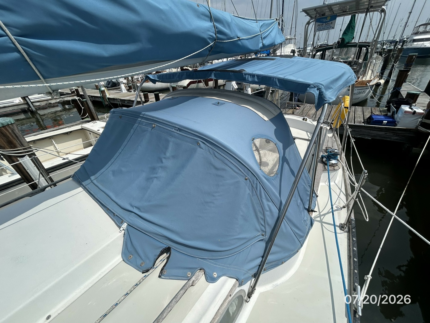 Lucky Dog 35ft Pearson Yacht For Sale