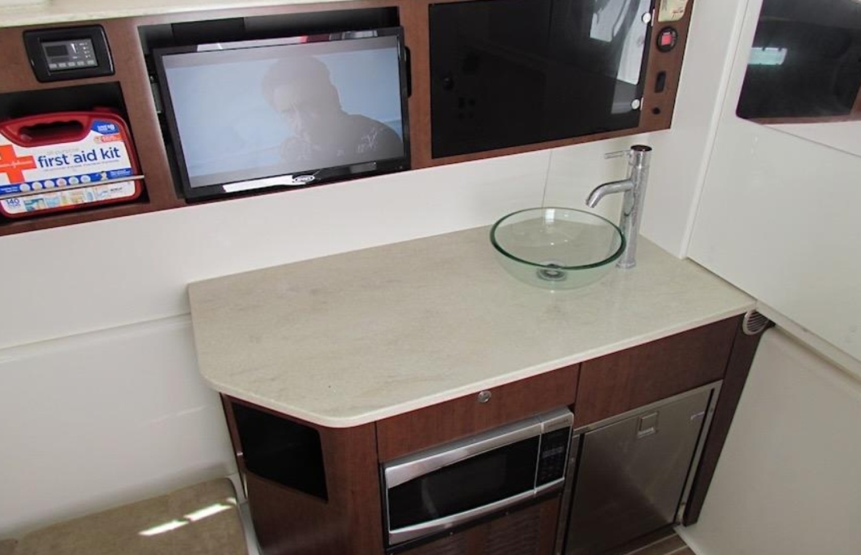 42ft Everglades Yacht For Sale