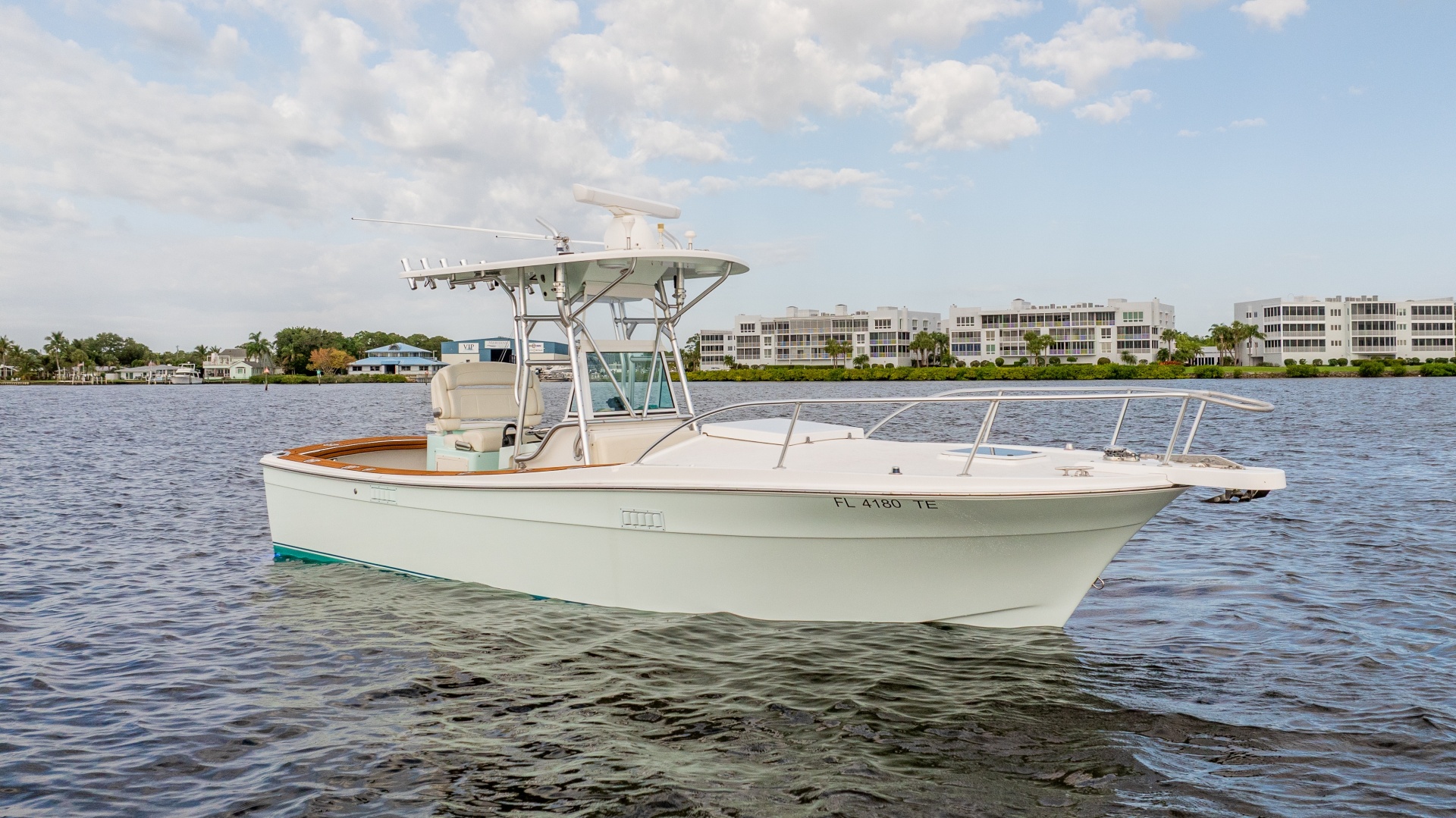 2009 Bimini 24 Center Console