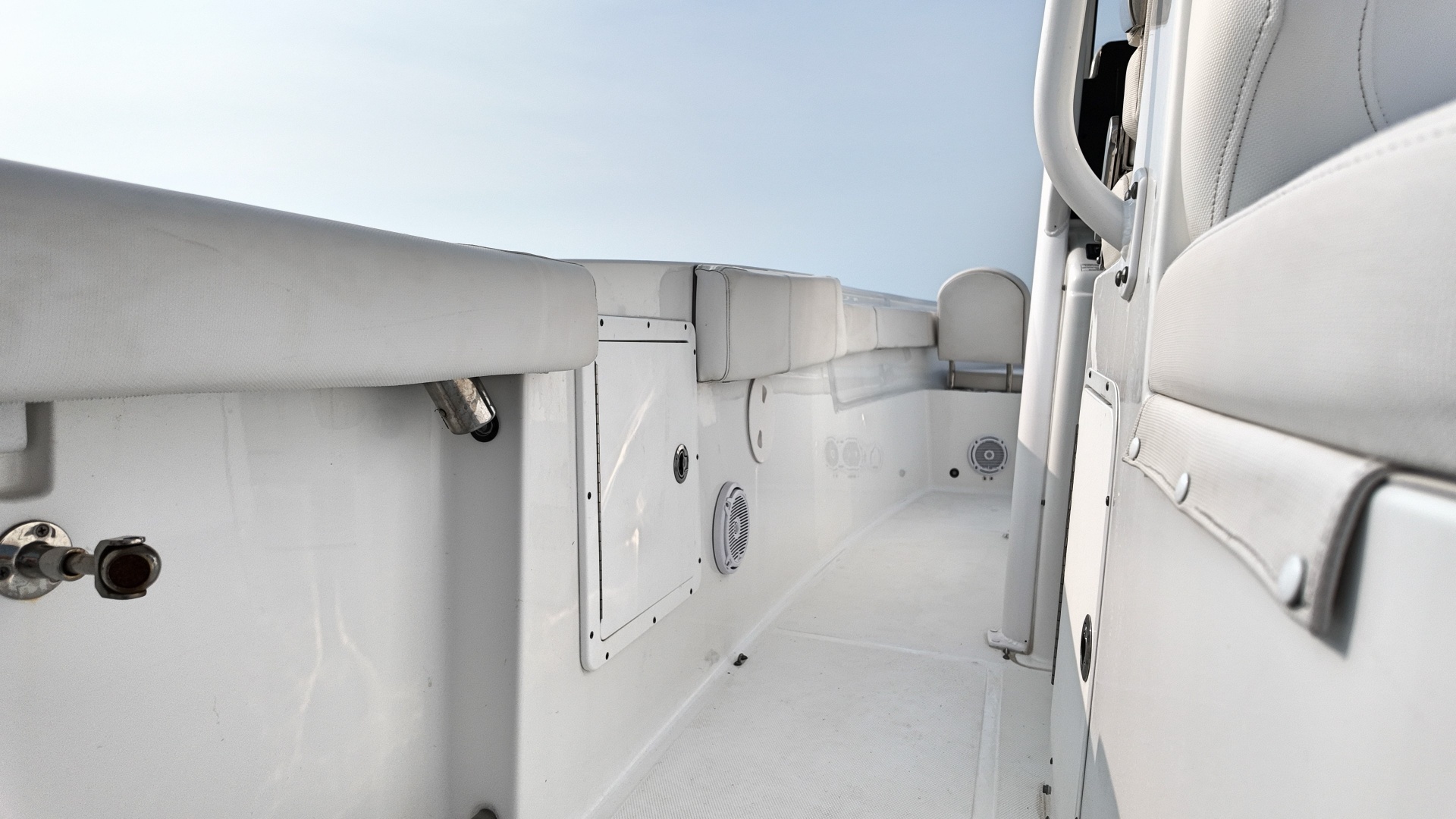 30ft Sea Hunt Yacht For Sale