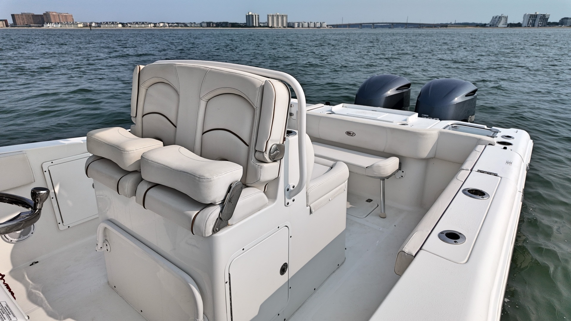 30ft Sea Hunt Yacht For Sale