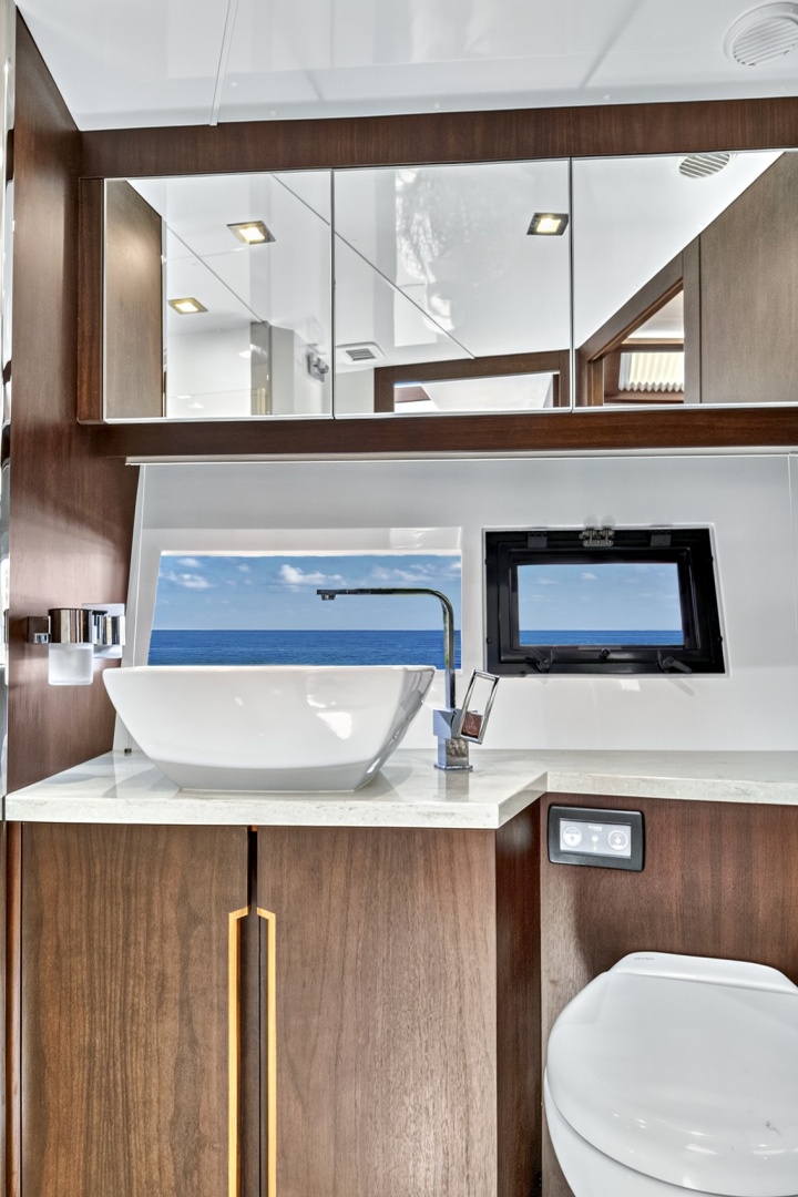 56ft Galeon Yacht For Sale